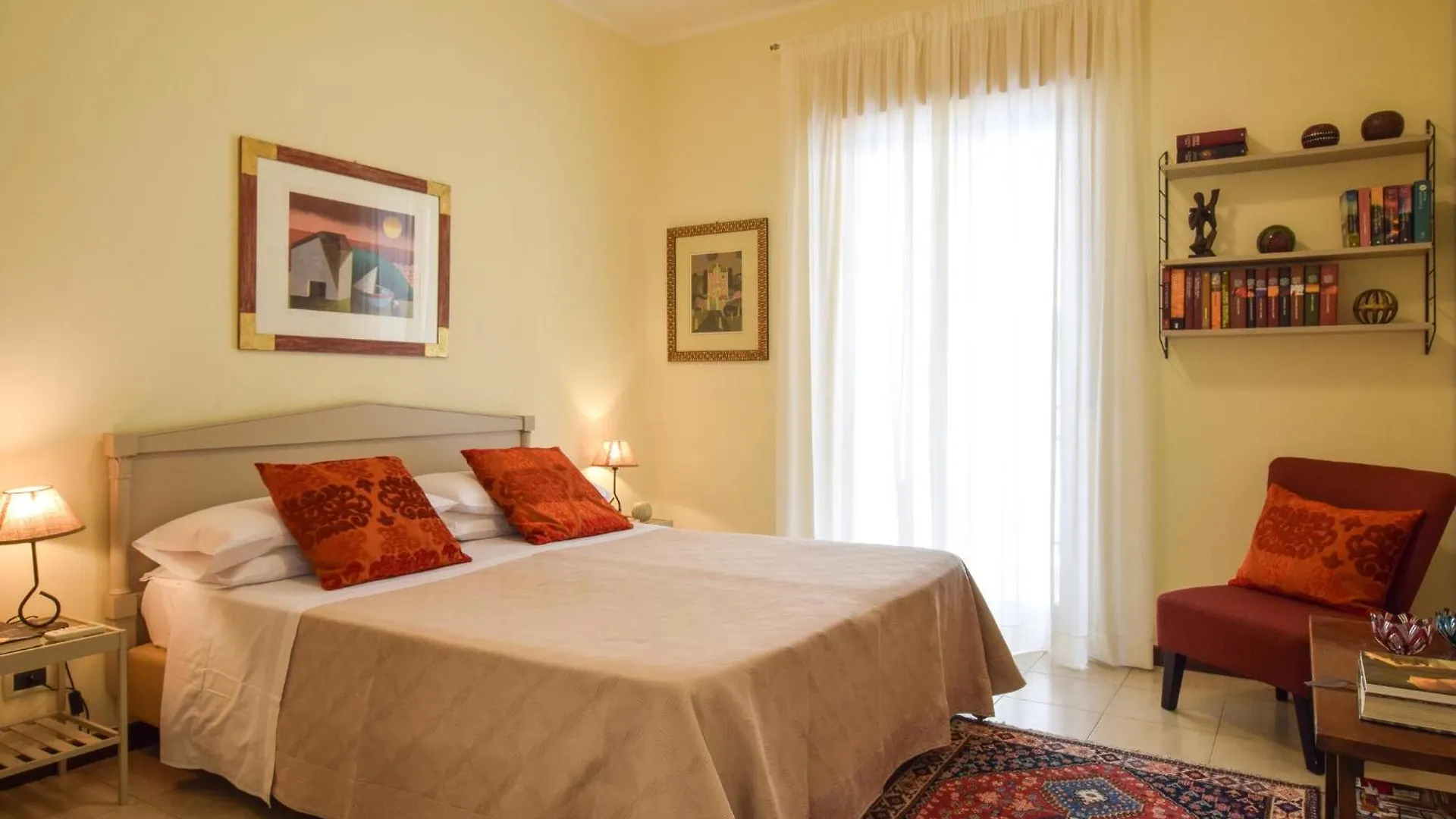 Iside Home Giardini Naxos 0*,