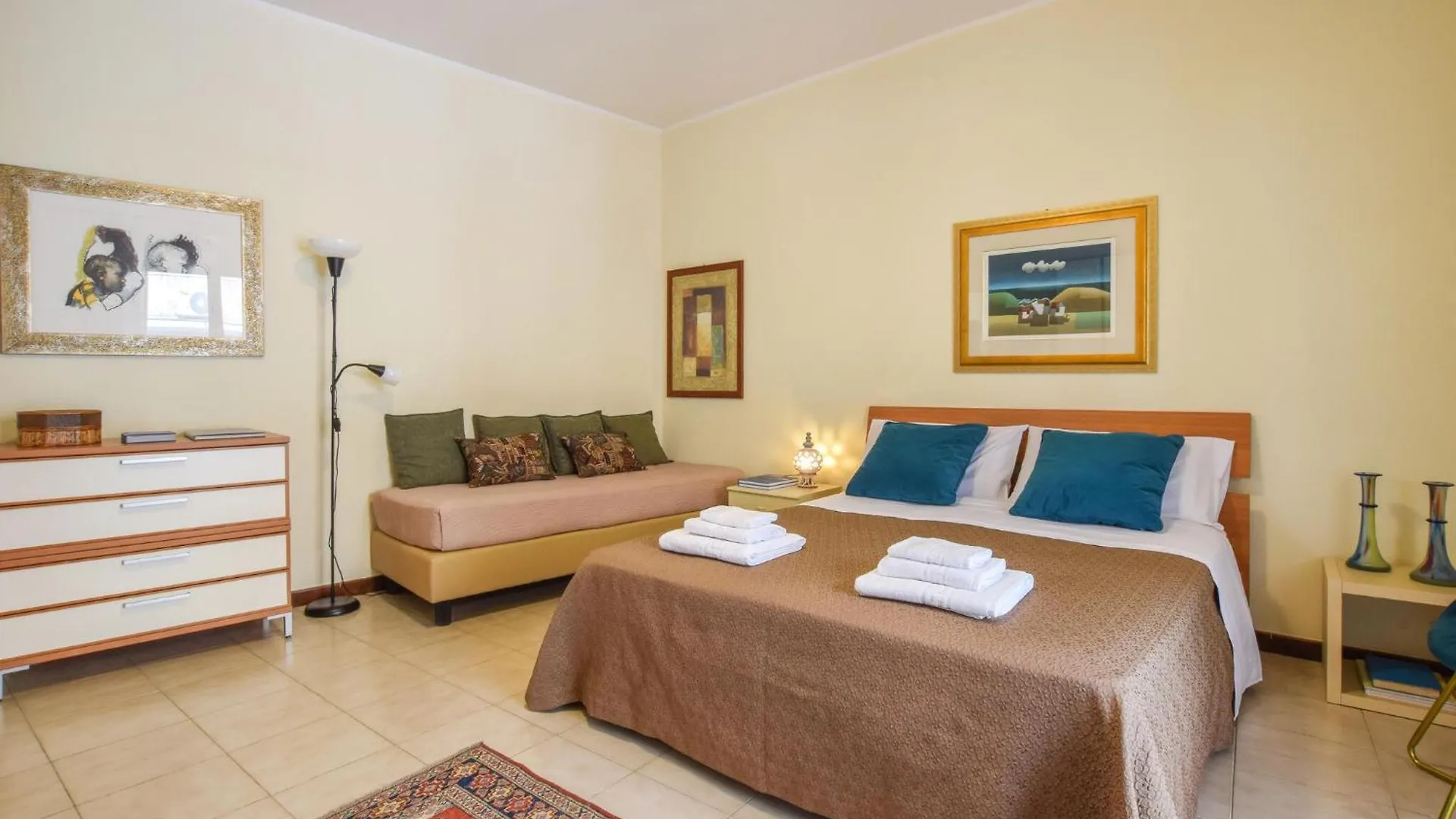 Iside Home Giardini Naxos